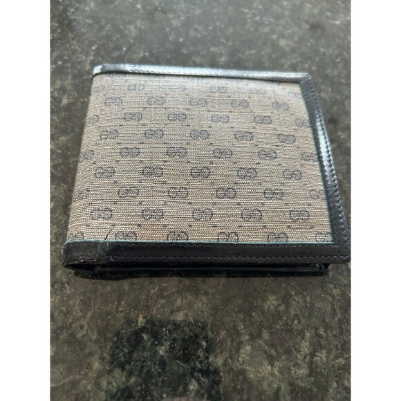 Vintage Gucci Bifold Monogram Wallet - Picture 1 of 8